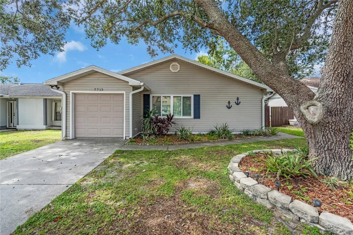 7713 Sumter Ct., Temple Terrace, FL 33637