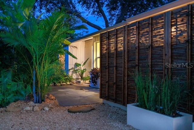 2040 Palm Ter., Sarasota, FL 34231