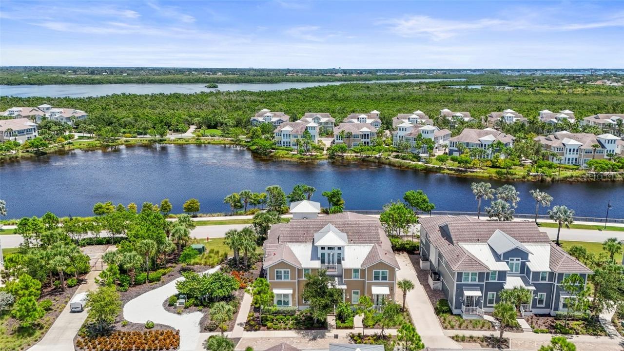 303 Compass Point Dr. #101, Bradenton, FL 34209