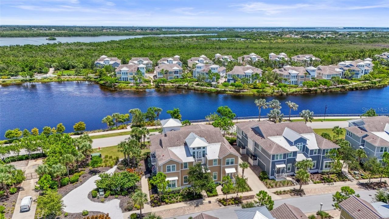 303 Compass Point Dr. #101, Bradenton, FL 34209