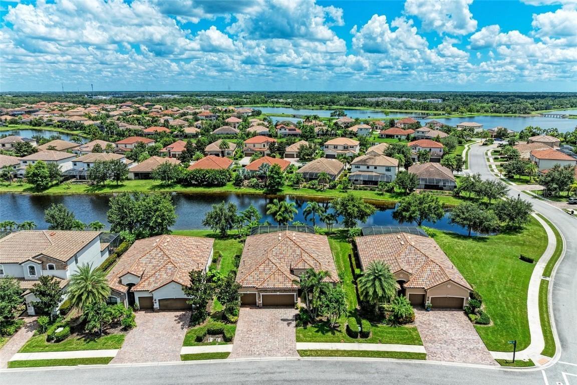 13004 Belknap Pl., Lakewood Ranch, FL 34211