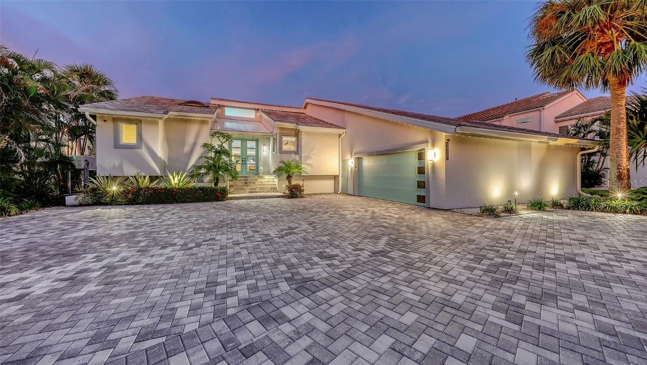 3310 Bayou Rd., Longboat Key, FL 34228