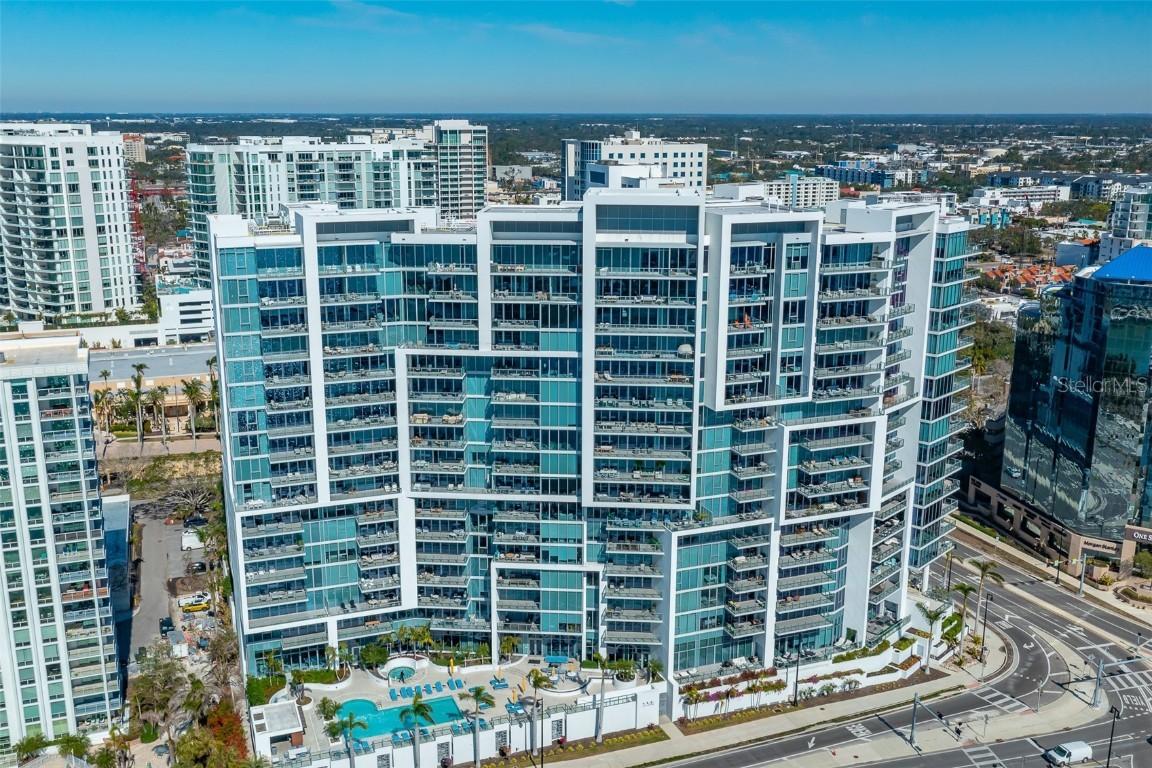1155 N Gulfstream Ave. #306, Sarasota, FL 34236