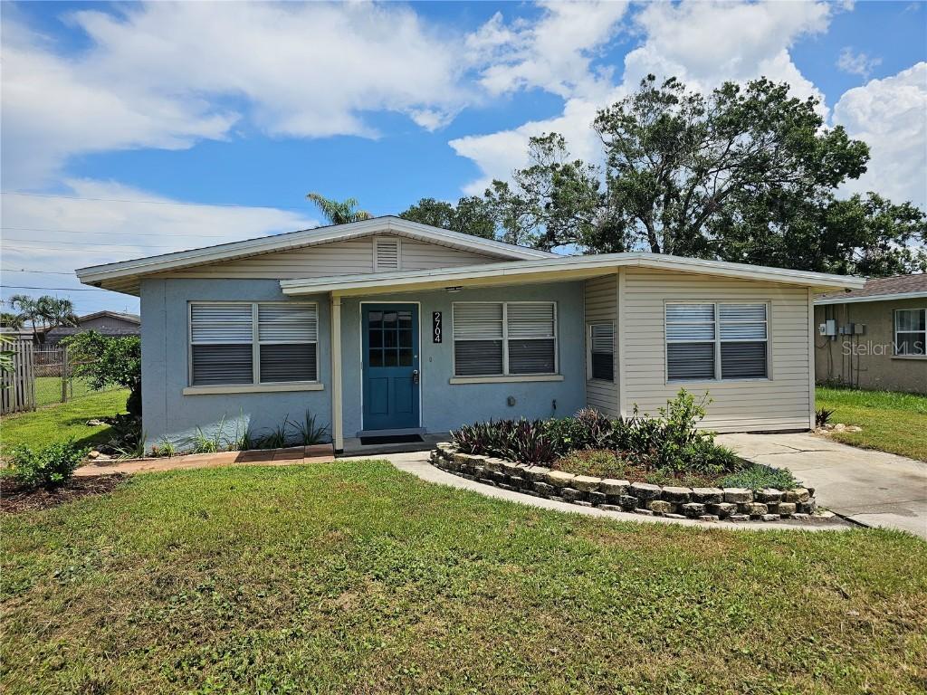 2704 12th St., Palmetto, FL 34221