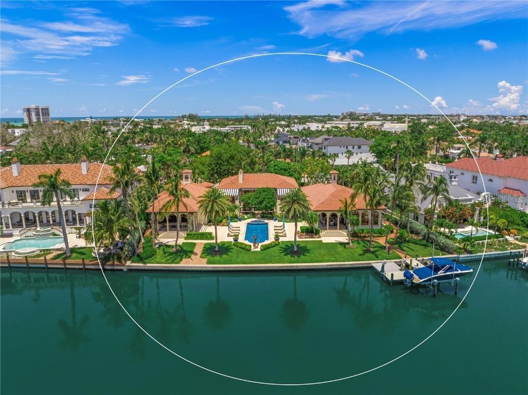 139 S Washington Dr., Sarasota, FL 34236