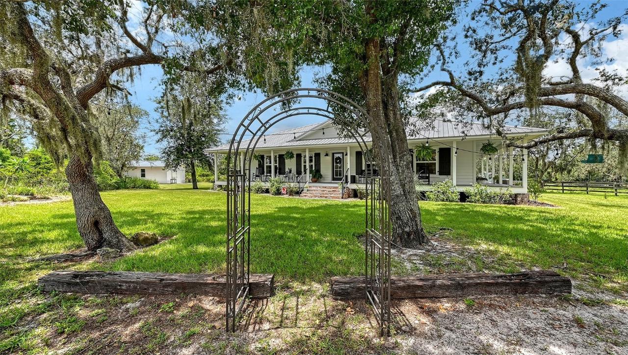 5230 Wauchula Rd., Myakka City, FL 34251
