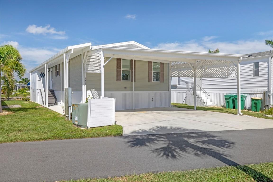 3409 Bayside Pkwy., Punta Gorda, FL 33982
