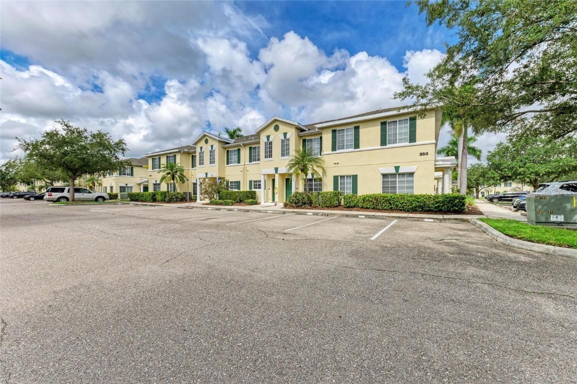 353 Cape Harbour Loop #102, Bradenton, FL 34212