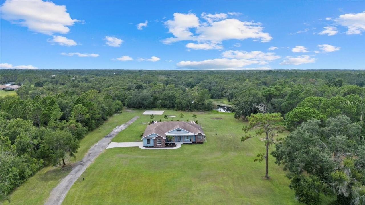 7404 Verna Bethany Rd., Myakka City, FL 34251