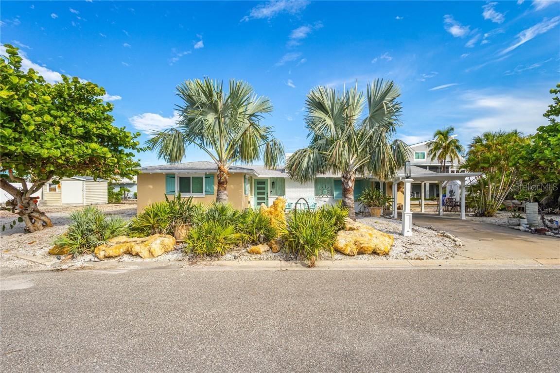 755 Saint Judes Dr., Longboat Key, FL 34228