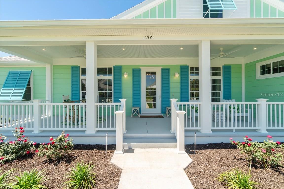 1202 Fiesta Key Cir., Lady Lake, FL 32159