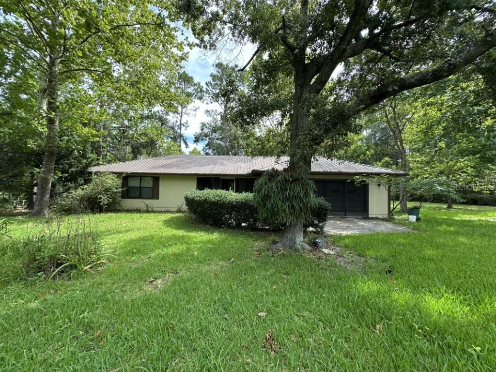17316 NE 114th Ave., Waldo, FL 32694