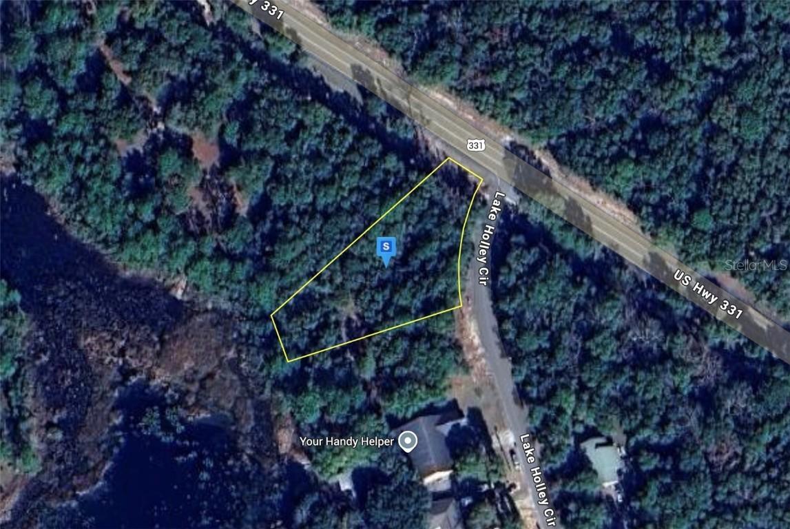 546 Lake Holley Cir., Defuniak Springs, FL 32433