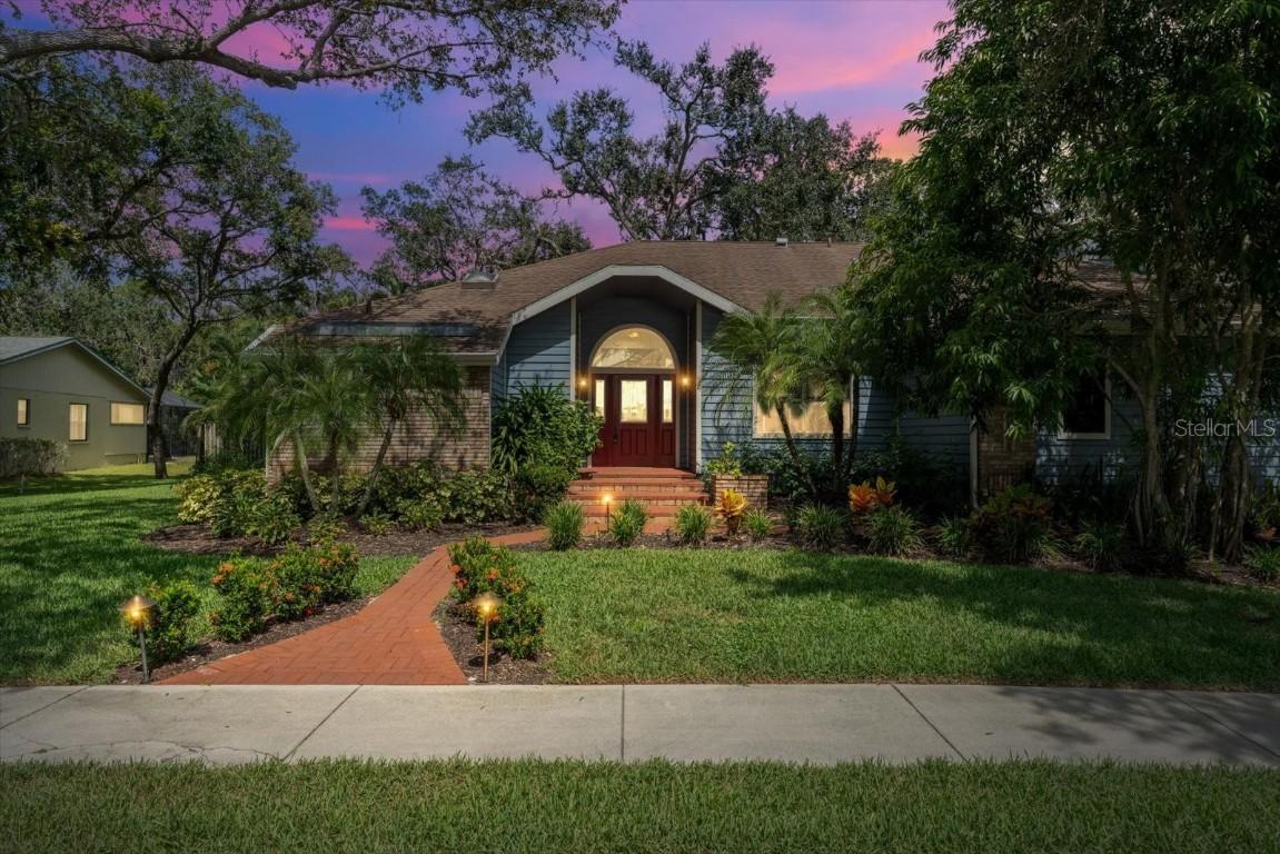 5481 Cork Oak St., Sarasota, FL 34232