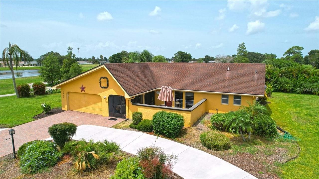 1820 El Rancho Dr., Sun City Center, FL 33573