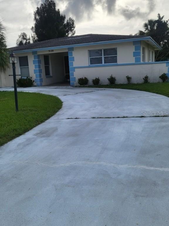 3120 Pinetree St., Port Charlotte, FL 33952
