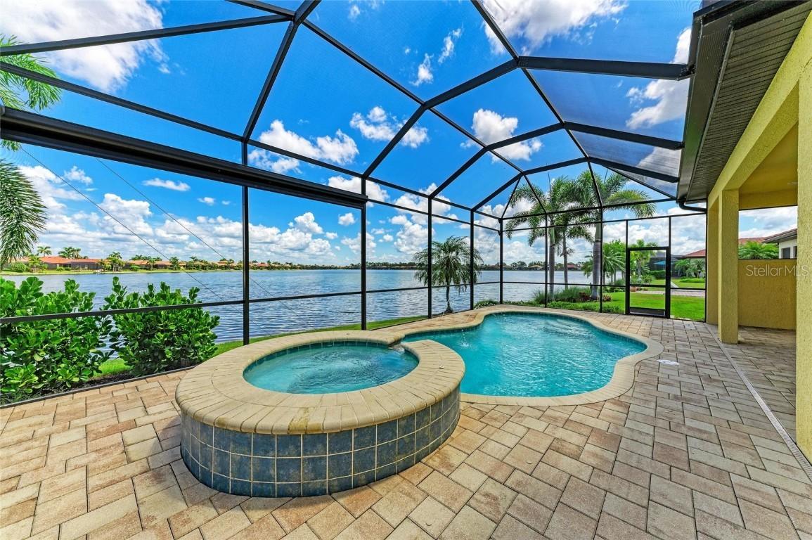 140 Maraviya Blvd., Nokomis, FL 34275