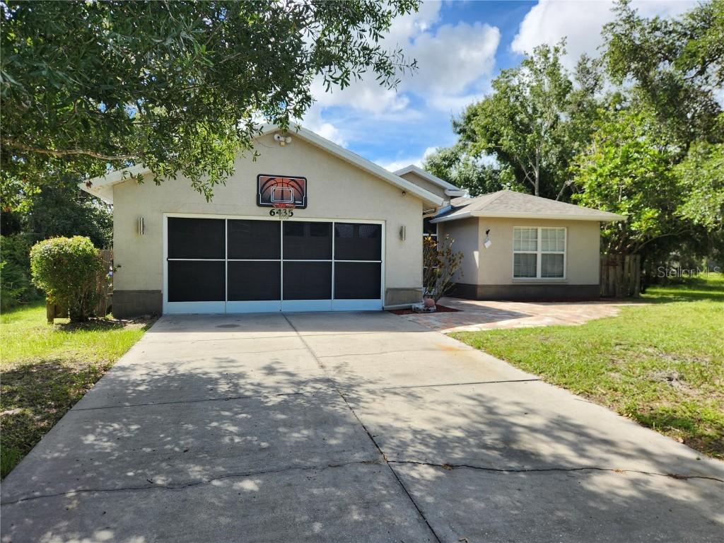 6435 College Ter., North Port, FL 34291