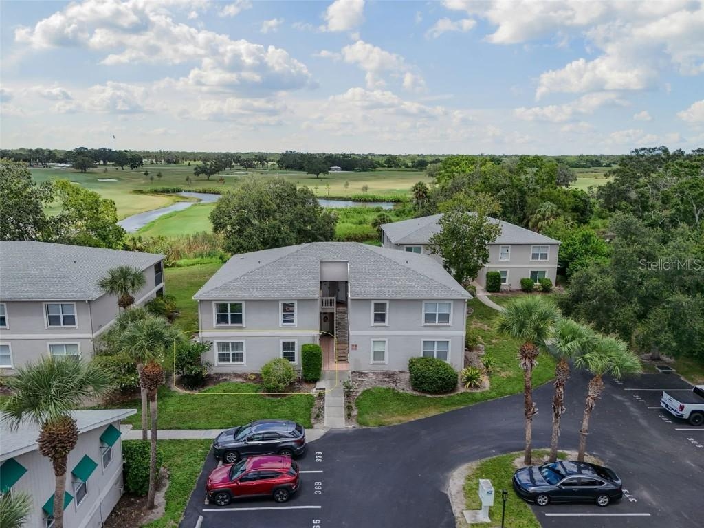 375 Bobby Jones Rd., Sarasota, FL 34232