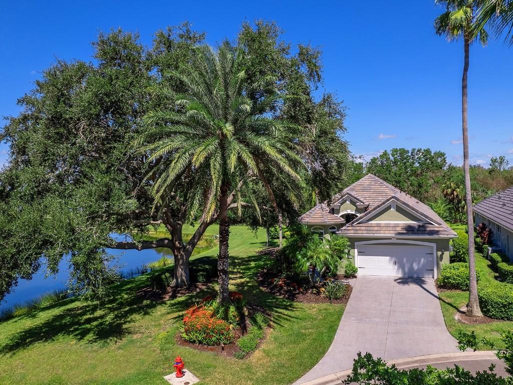 6505 Oakland Hills Dr., Lakewood Ranch, FL 34202