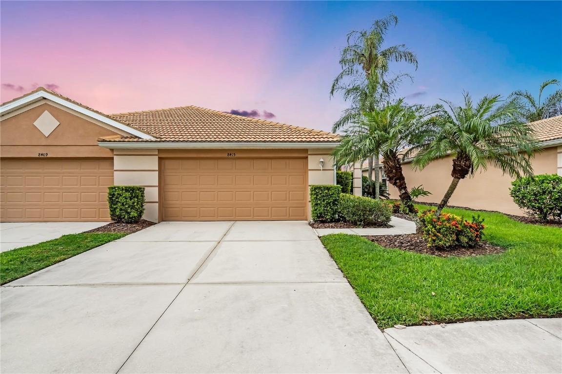 8415 Summer Greens Ter., Bradenton, FL 34212