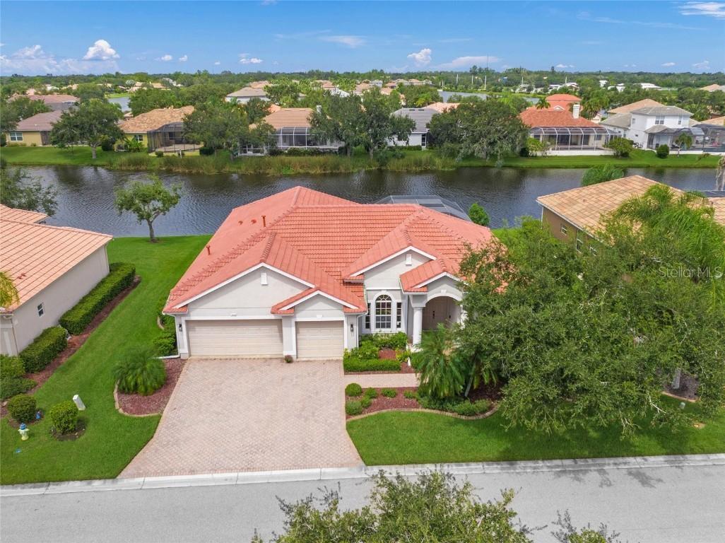 2748 Harvest Dr., Sarasota, FL 34240