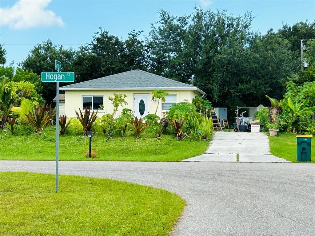 5153 Hogan St., Port Charlotte, FL 33981