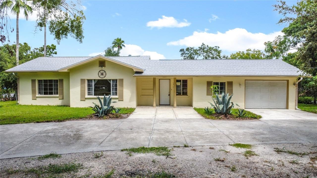 1311 15th St., Bradenton, FL 34208