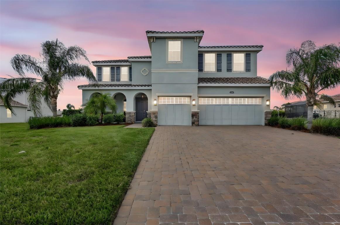 16615 7th Ave., Bradenton, FL 34212