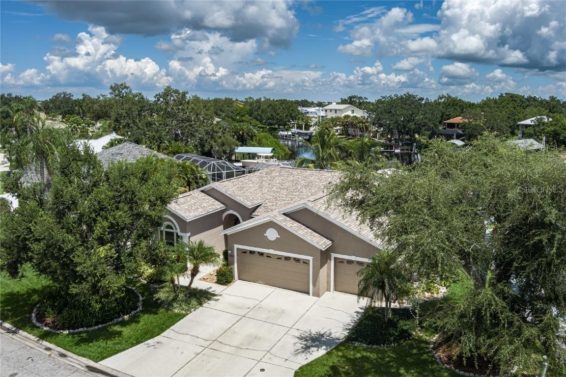 144 41st Cir., Bradenton, FL 34208