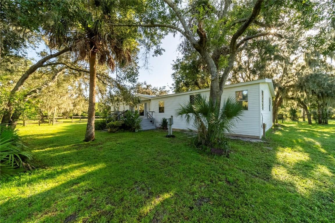 1615 Darby Rd., Sarasota, FL 34240