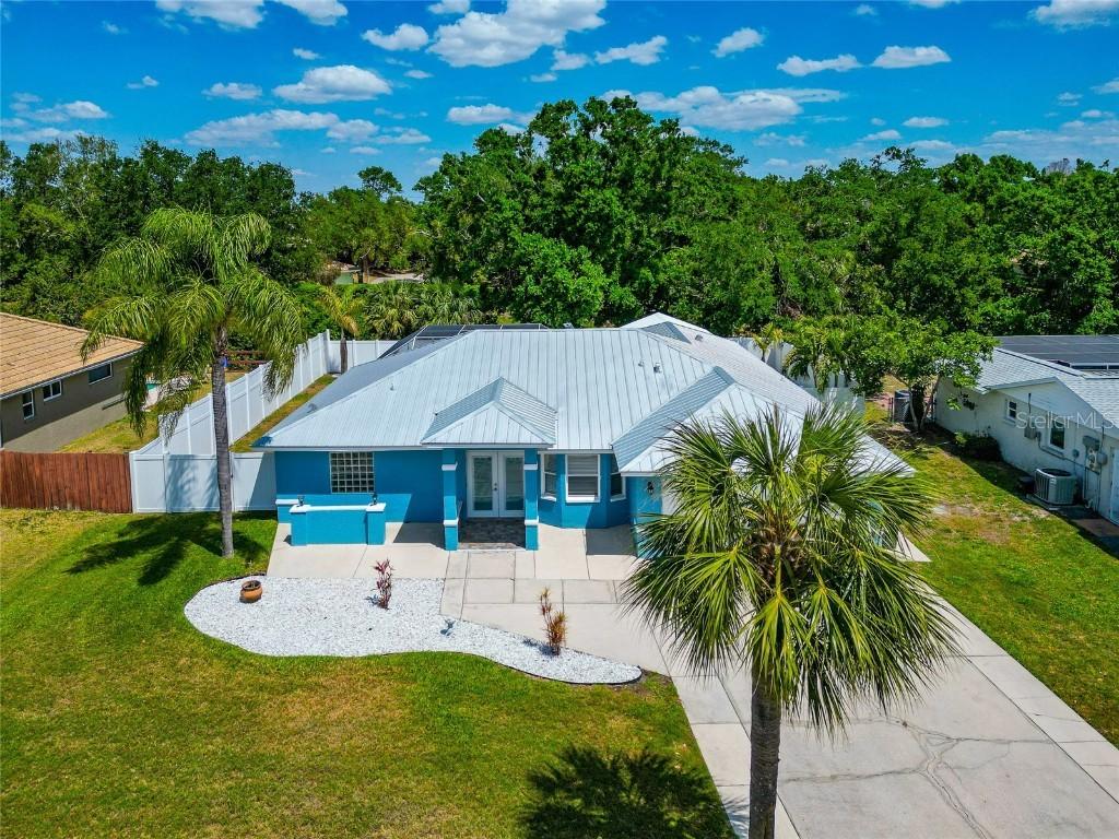 5334 San Jose Dr., Sarasota, FL 34235