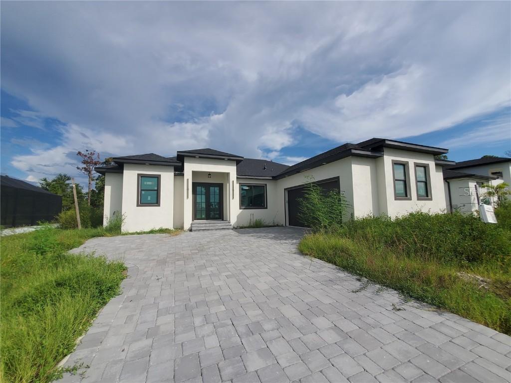 9100 Santa Lucia Dr., Port Charlotte, FL 33981