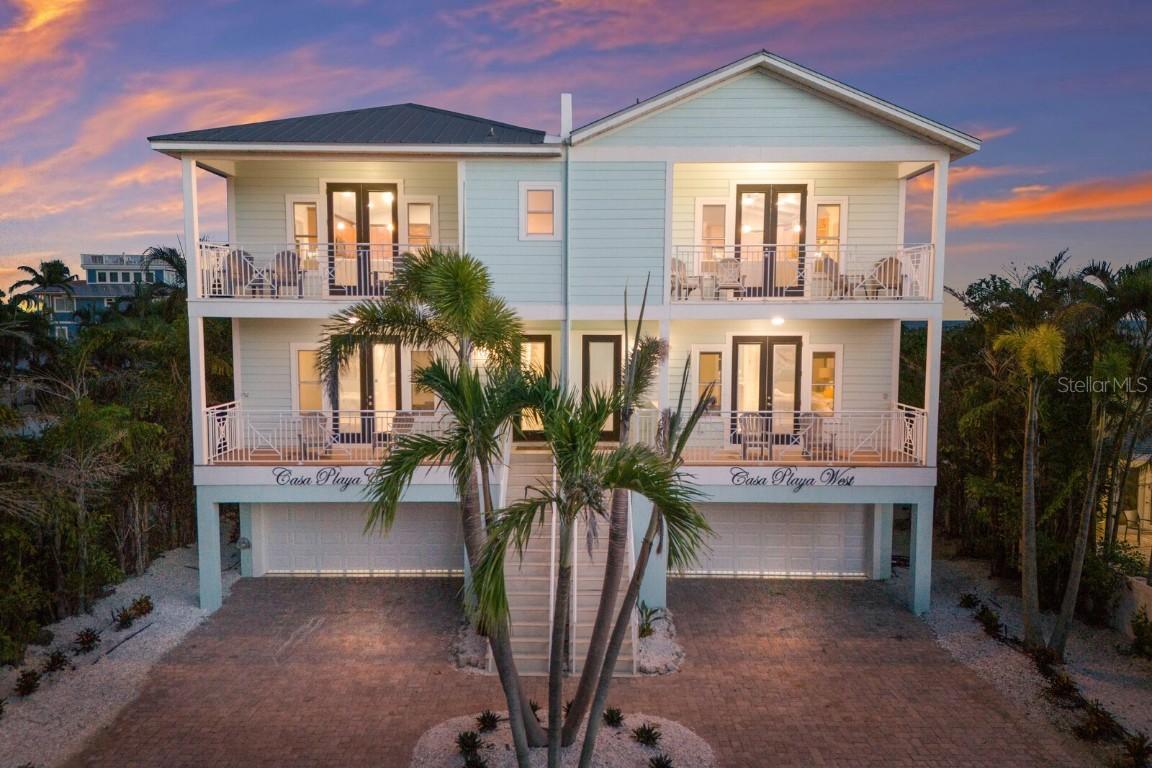 105 4th St., Bradenton Beach, FL 34217