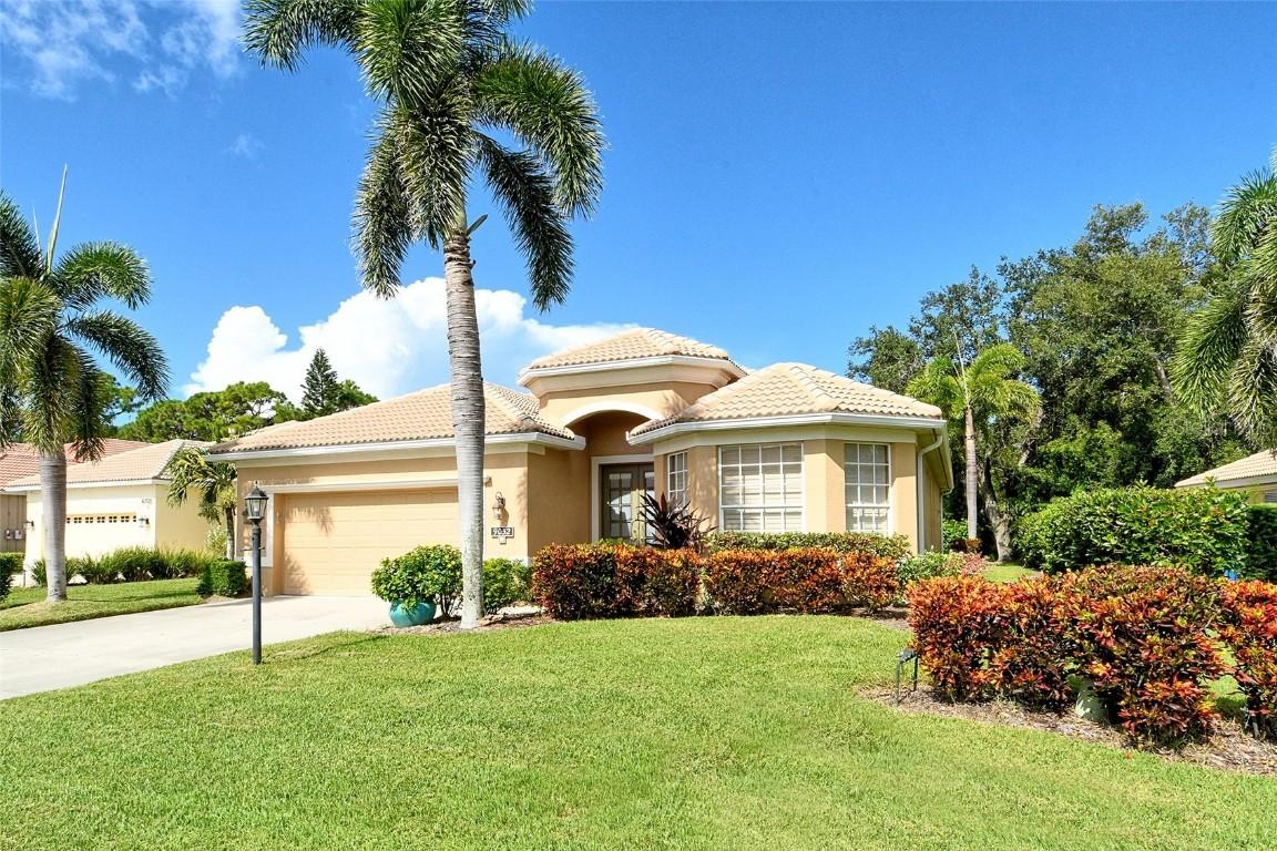 9032 Willow Brook Dr., Sarasota, FL 34238