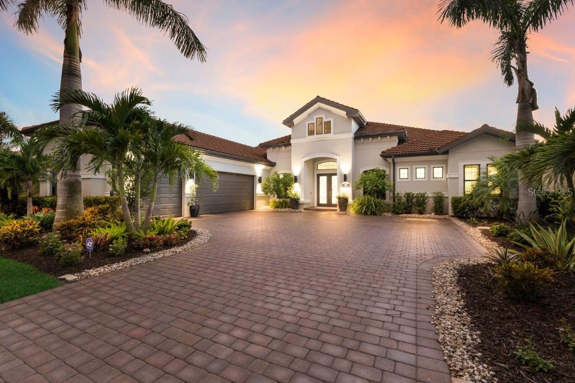 284 Maraviya Blvd., Nokomis, FL 34275