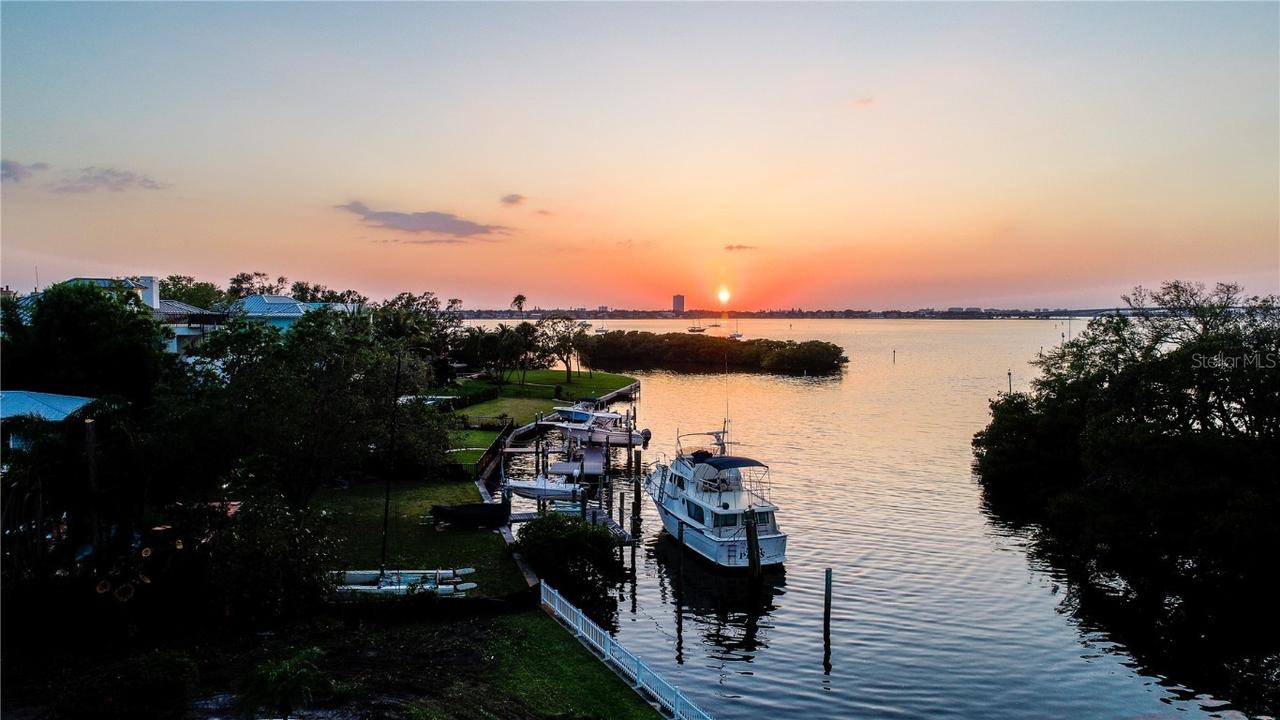 1521 Bay Point Dr., Sarasota, FL 34236