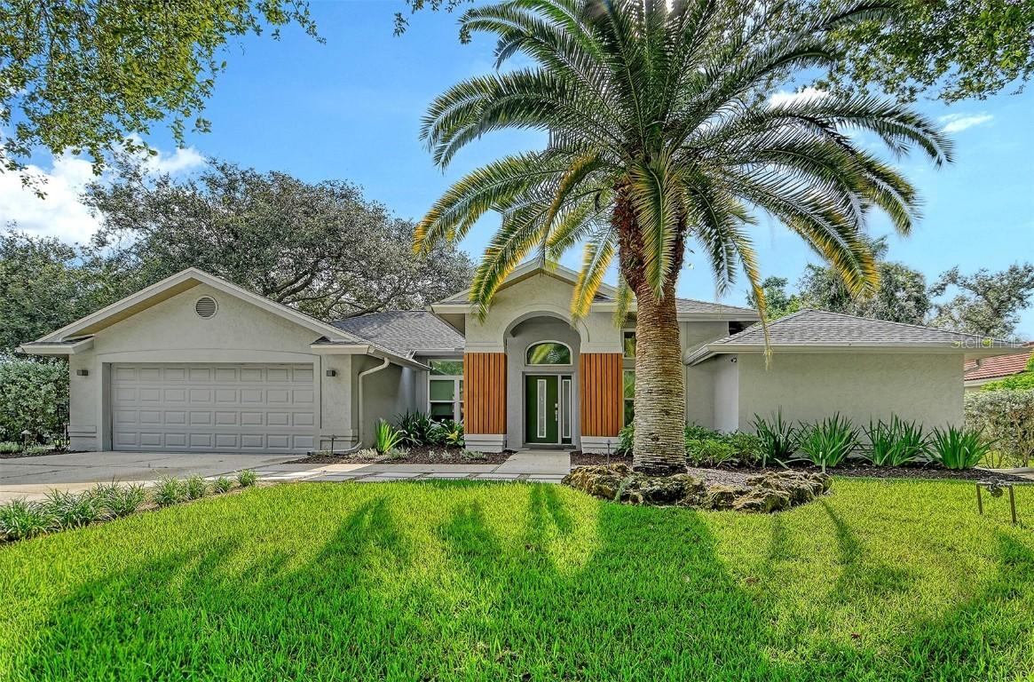 4745 Country Manor Dr., Sarasota, FL 34233