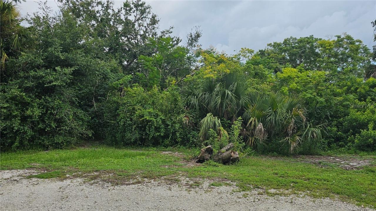 Equestrian Ct., Nokomis, FL 34275