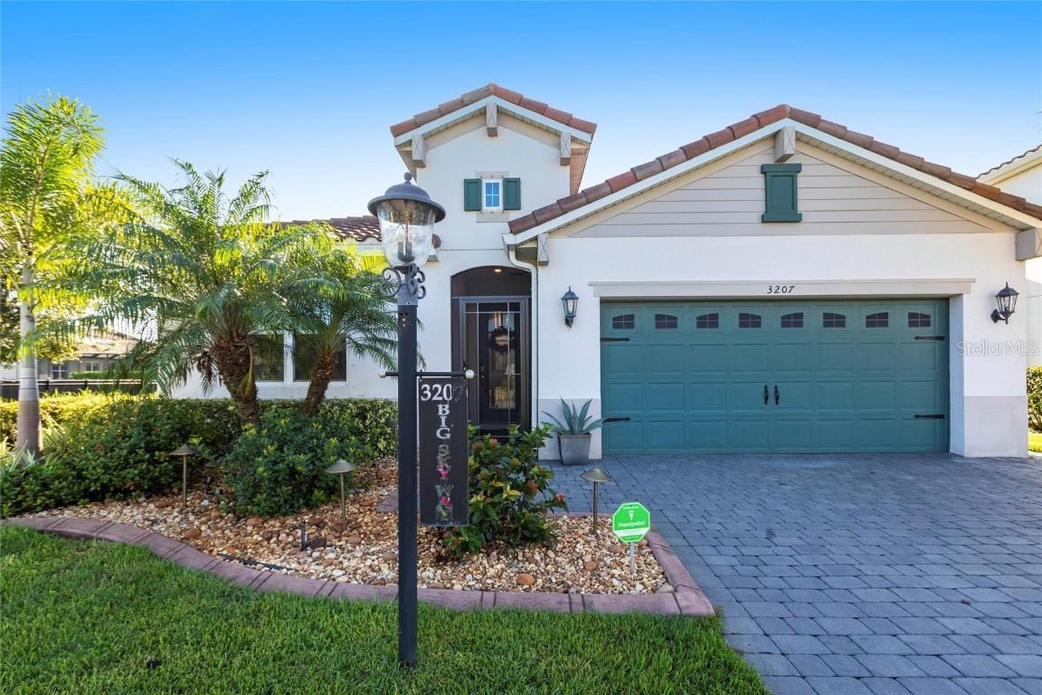 3207 Big Sky Way, Lakewood Ranch, FL 34211