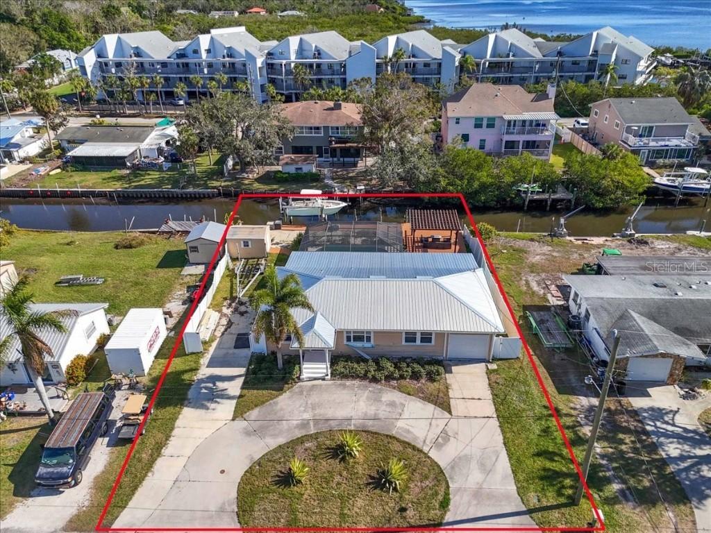 524 Palm Ave., Ellenton, FL 34222