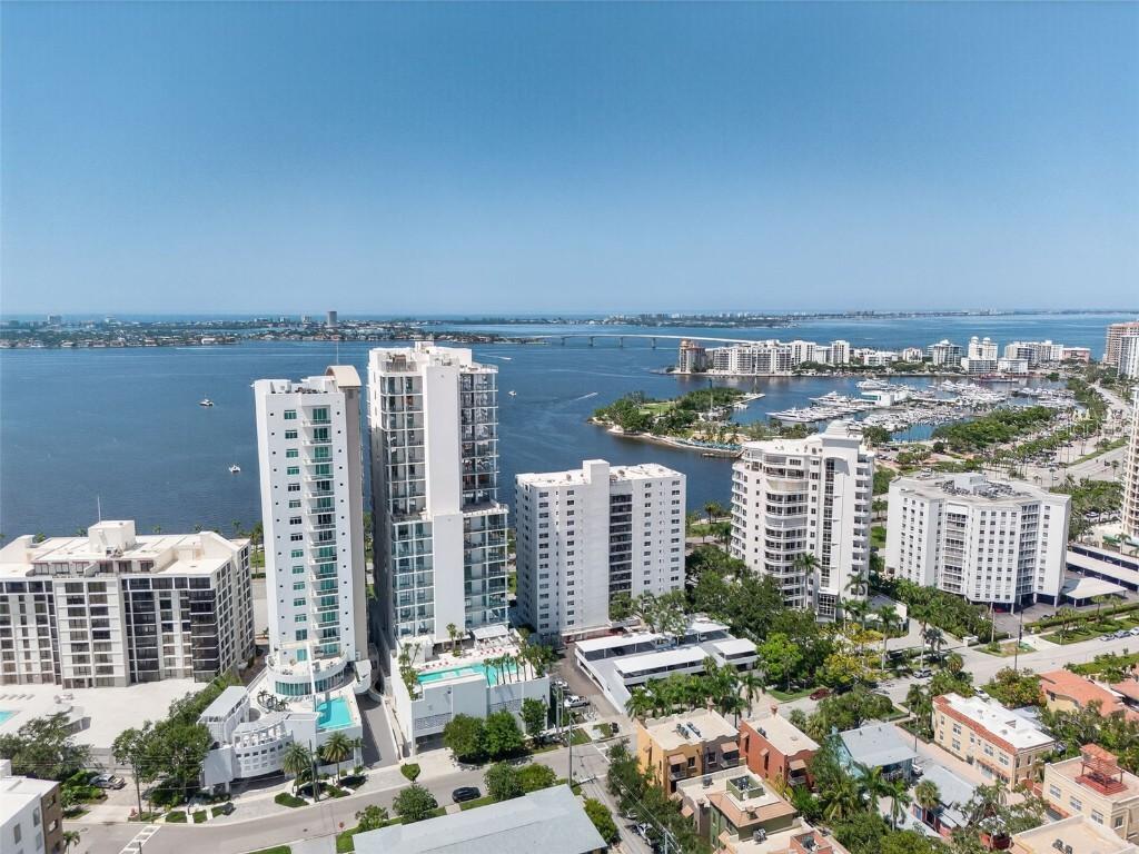605 S Gulfstream Ave. #5S, Sarasota, FL 34236