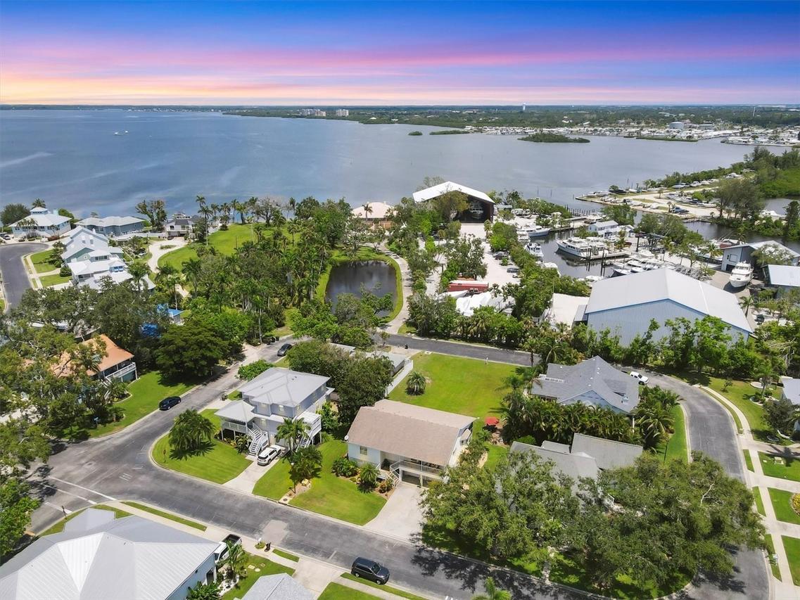 1408 43rd Avenue Dr., Palmetto, FL 34221