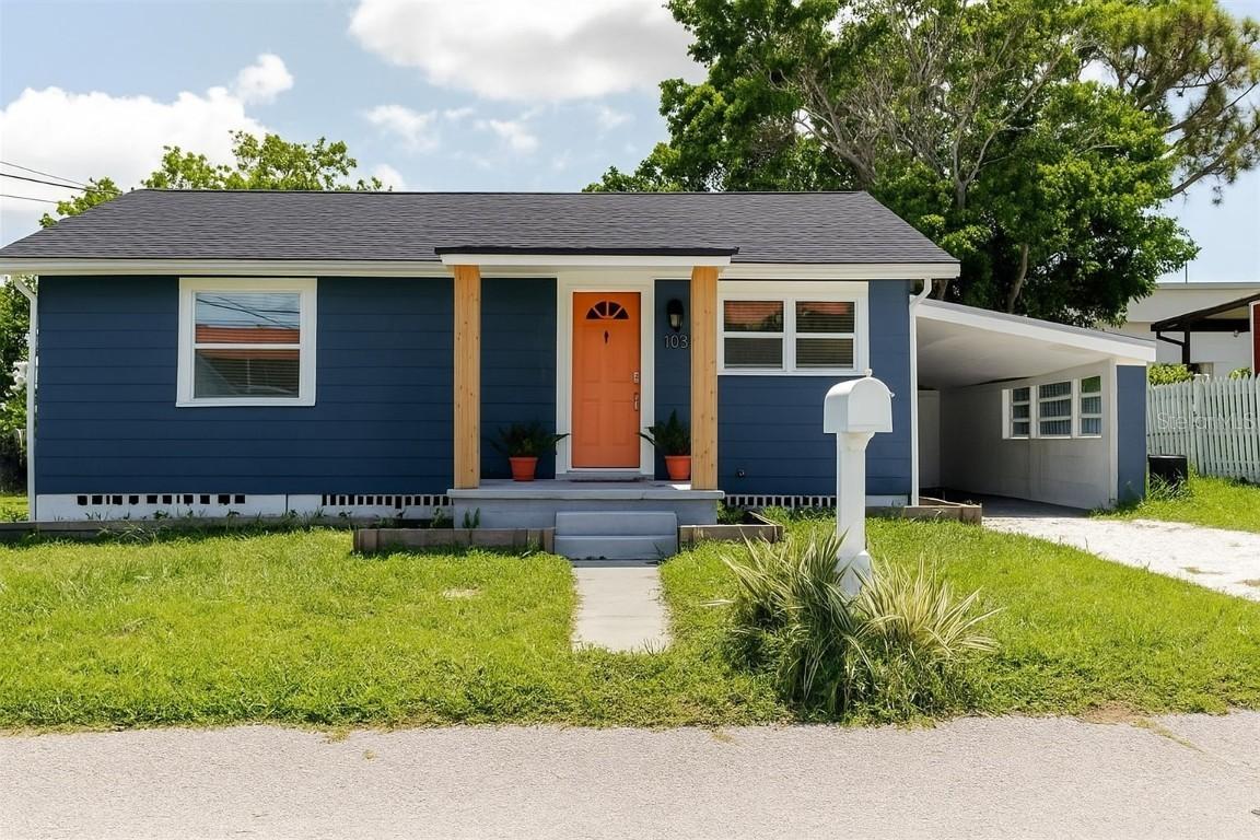 10562 Lake Dr., Seminole, FL 33772