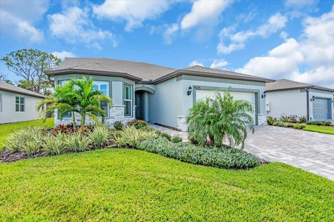 9225 Barrier Coast Tr., Parrish, FL 34219