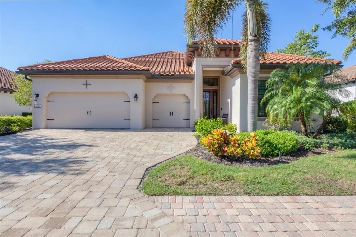 14216 Woodhall Pl., Bradenton, FL 34202