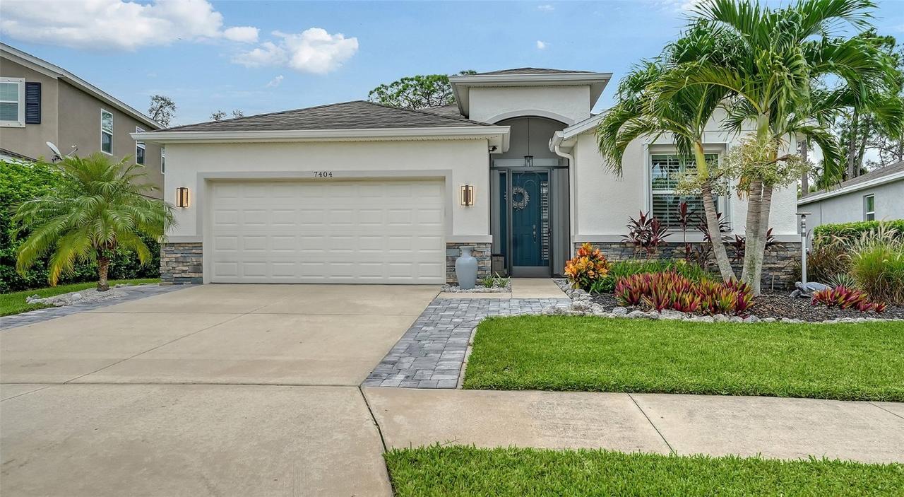 7404 47th Avenue Cir., Bradenton, FL 34203