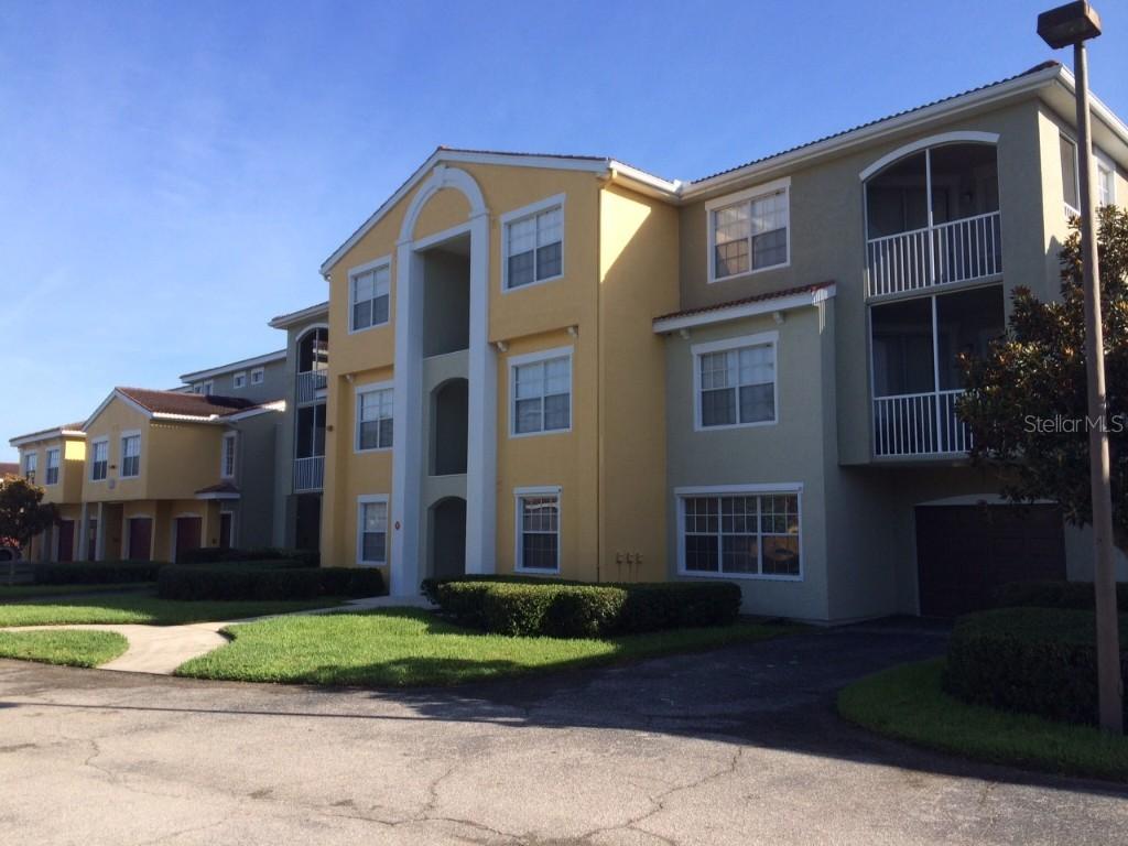 5500 Bentgrass Dr. #6-110, Sarasota, FL 34235