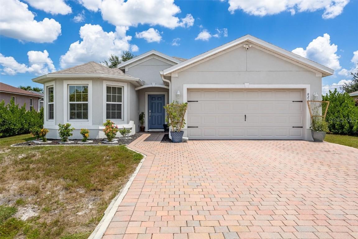 821 NE 6th Pl., Cape Coral, FL 33909