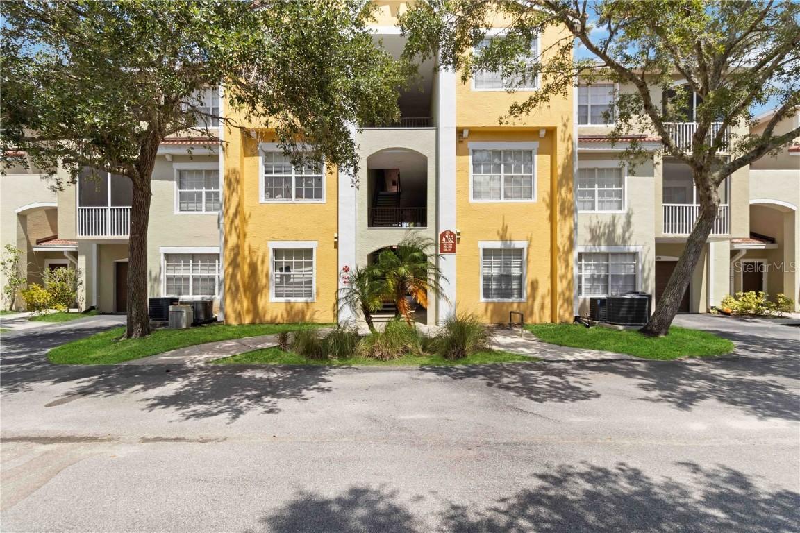 4763 Travini Cir. #3-111, Sarasota, FL 34235